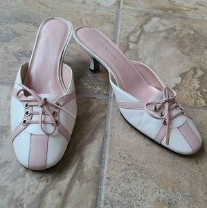 VINTAGE SACHA TOO Pink and White Mules